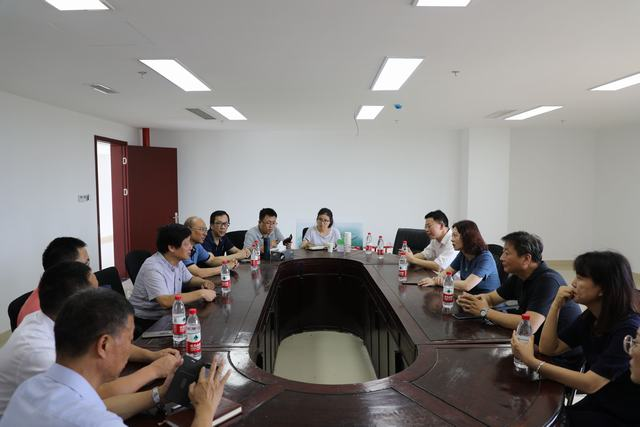 http://jdghold.ujs.edu.cn/uploadfiles/image/20180906/20180906051550_56901.jpg